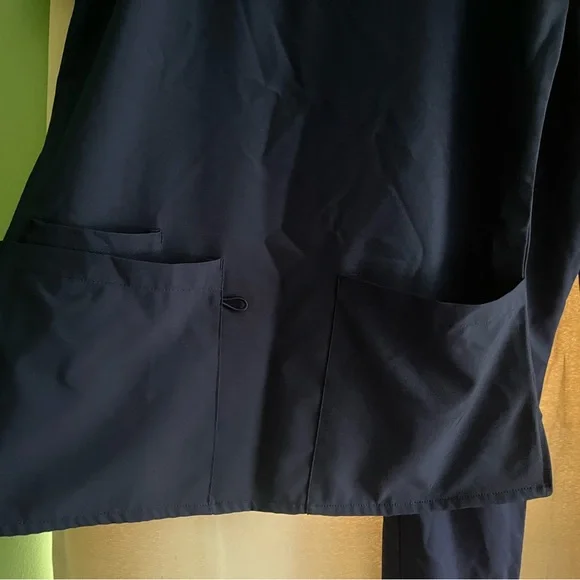 Navy Women's Scrub Set - Picture 3 of 4